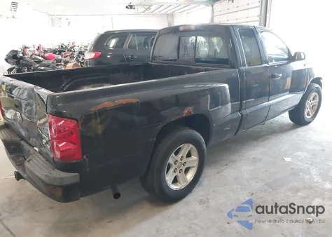 2011 Dodge Dakota Slt z USA, uszkodzony, nr VIN 1D7RE3BK4BS506579